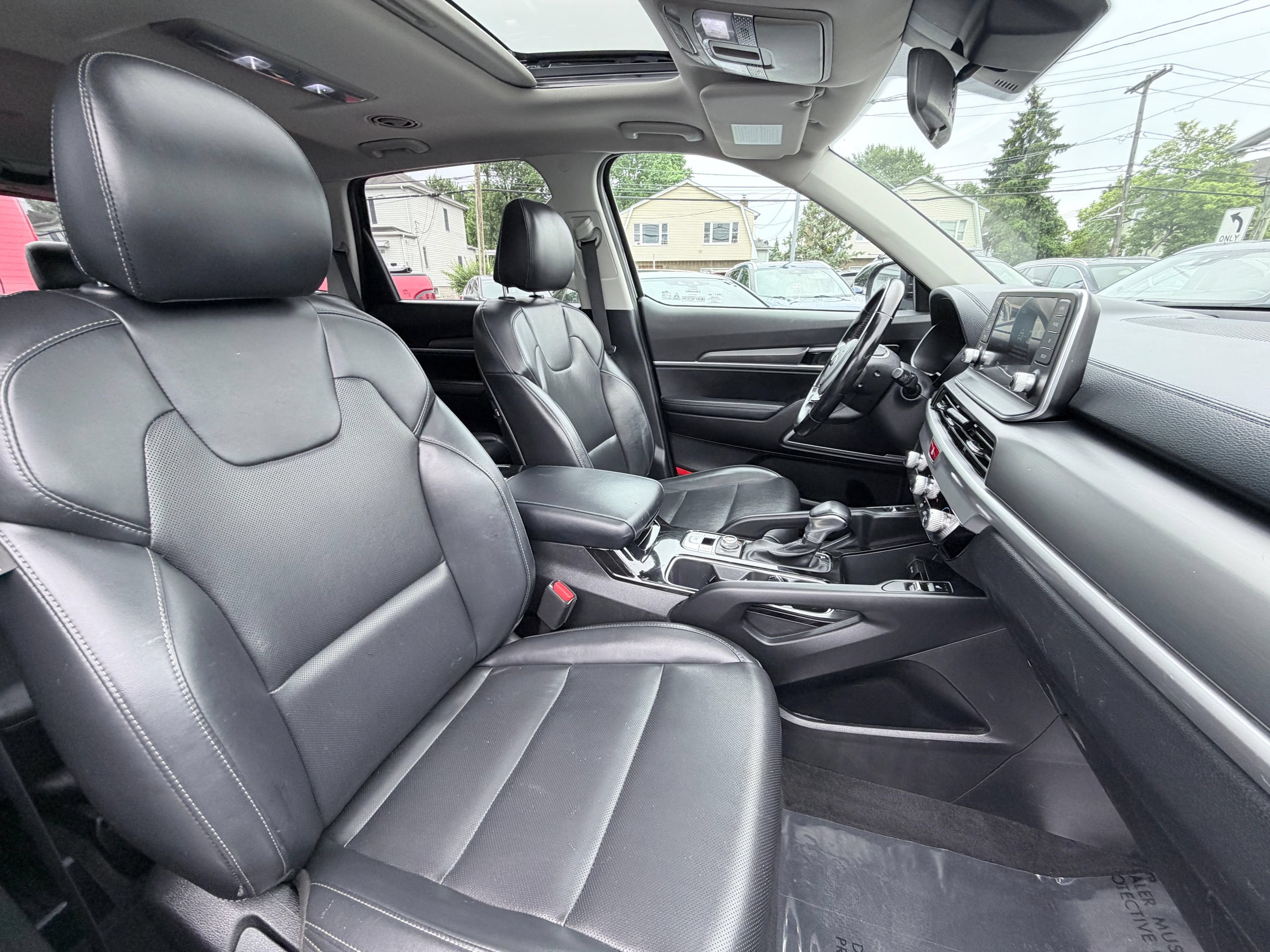 Used 2021 Kia Telluride S AWD/4WD image 33