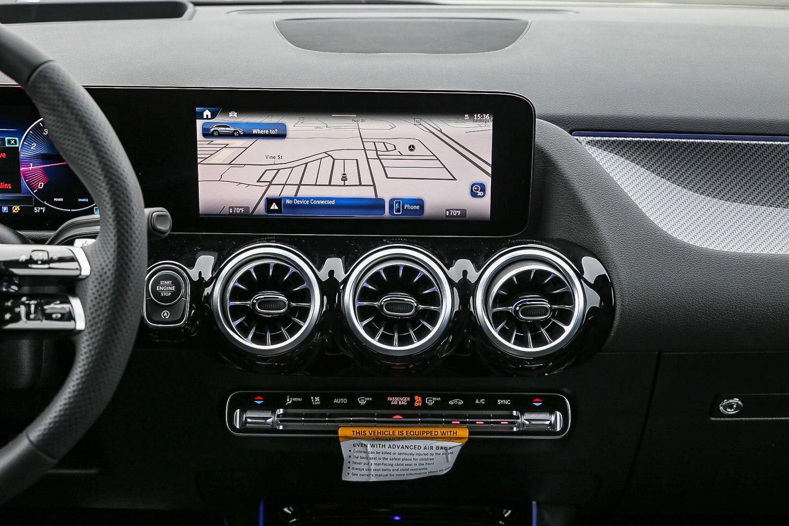 Used 2025 Mercedes-Benz GLA 250 4MATIC image 13