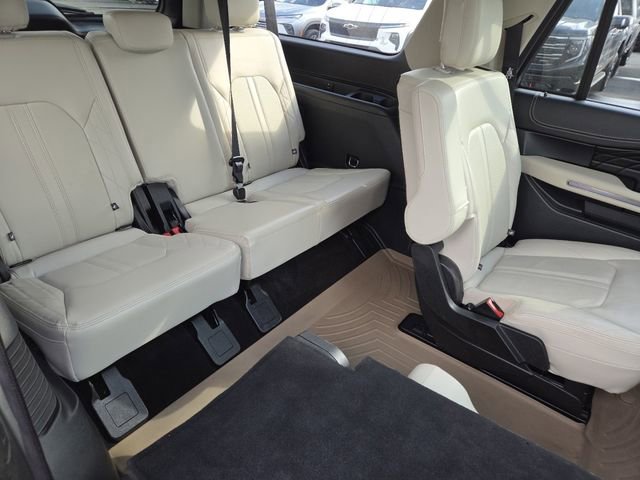 Used 2020 Ford Expedition Max Platinum image 31