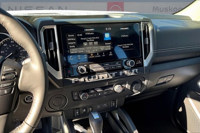 New 2025 Nissan Frontier SV w/ SV Convenience Package image 7