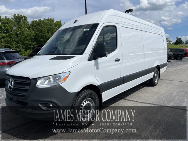 New 2025 Mercedes-Benz Sprinter 2500