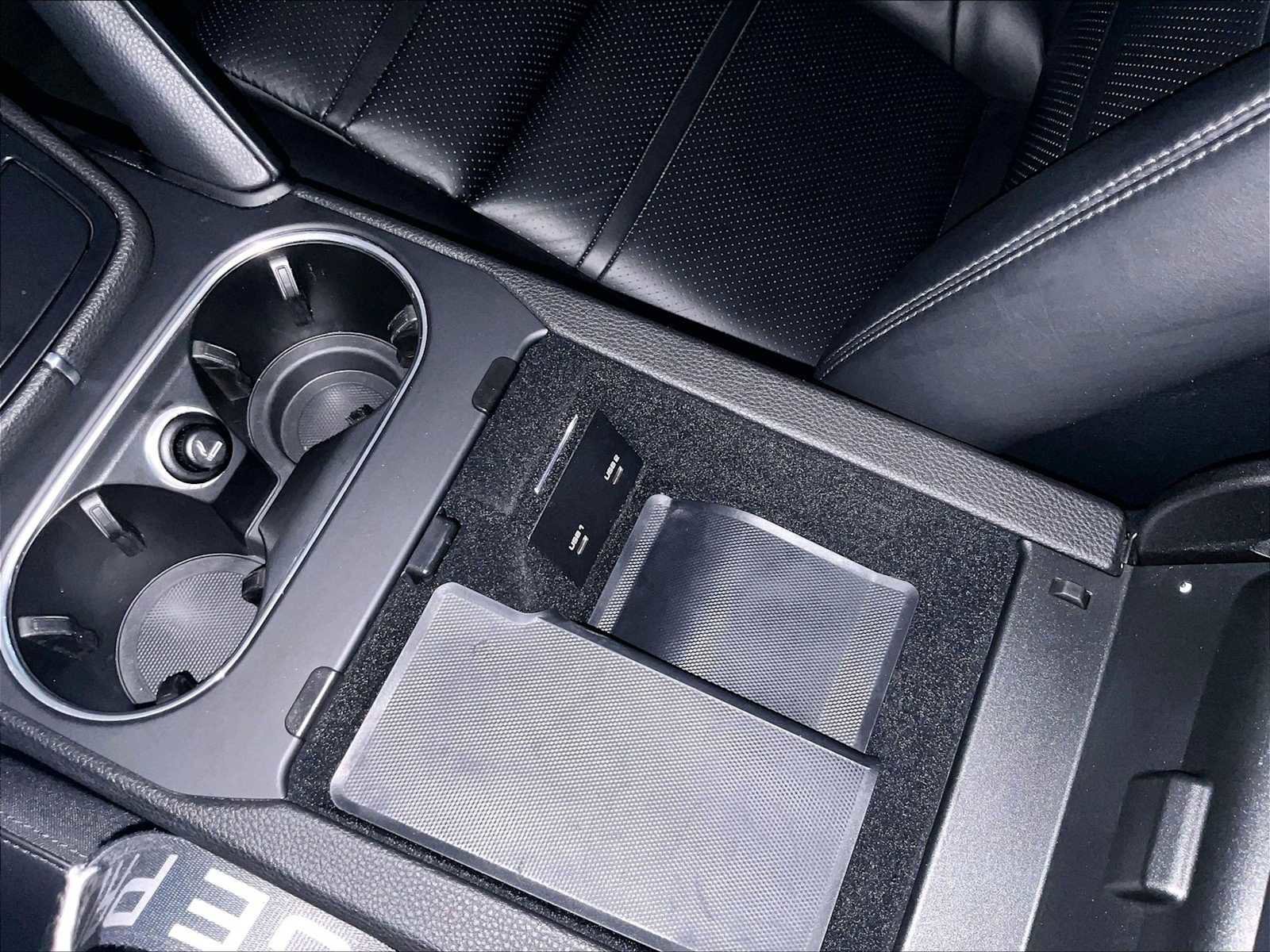 Used 2023 Porsche Cayenne image 39