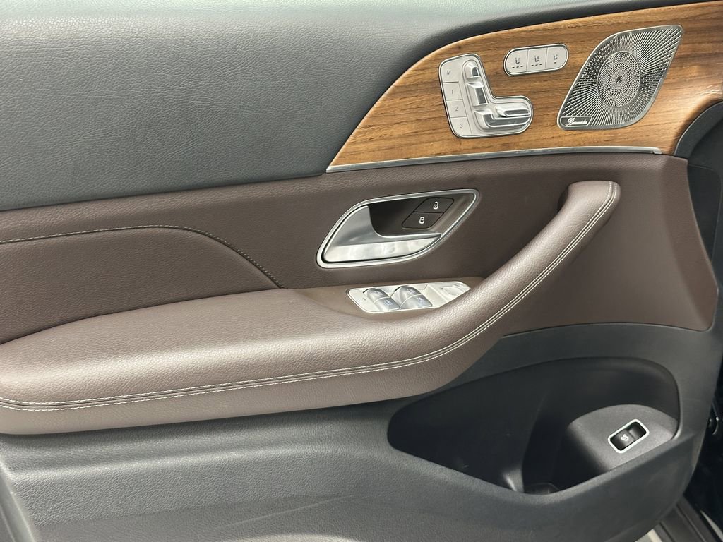 Certified 2023 Mercedes-Benz GLS 450 4MATIC image 10