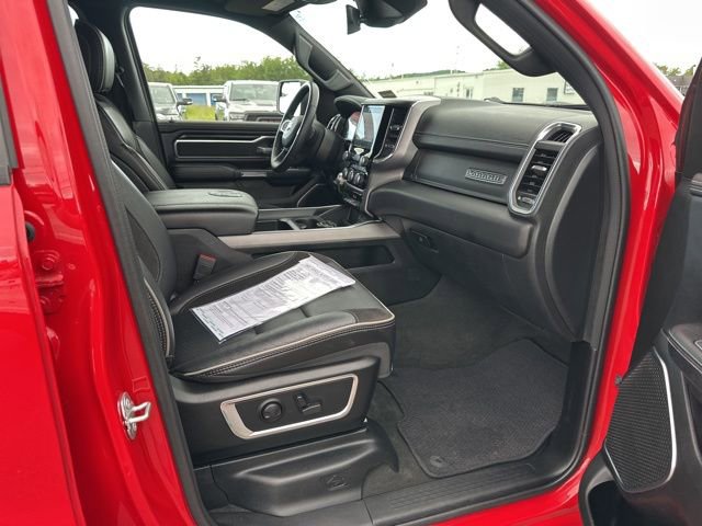 Used 2024 RAM 1500 Laramie image 9