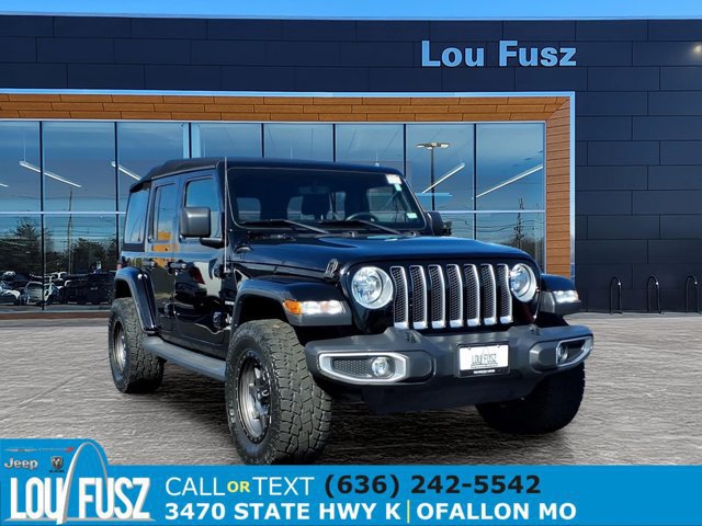 Used 2018 Jeep Wrangler Unlimited Sahara AWD/4WD image 1