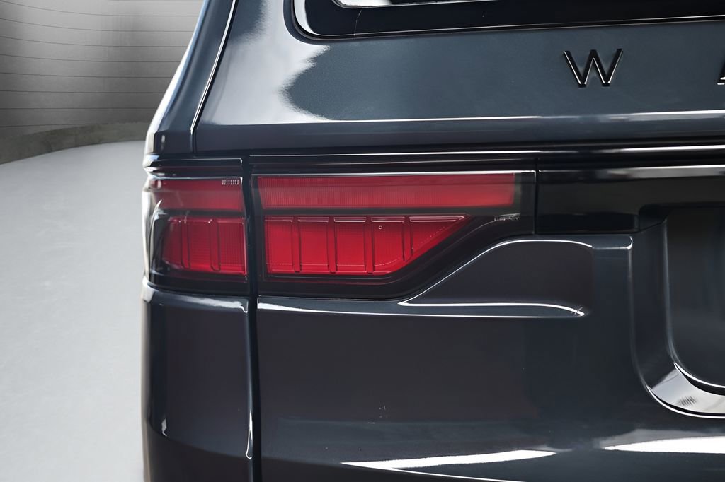 Used 2023 Jeep Wagoneer Series II image 22