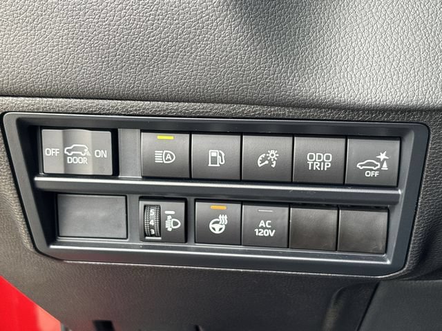 Used 2025 Toyota Sequoia Limited AWD/4WD image 20