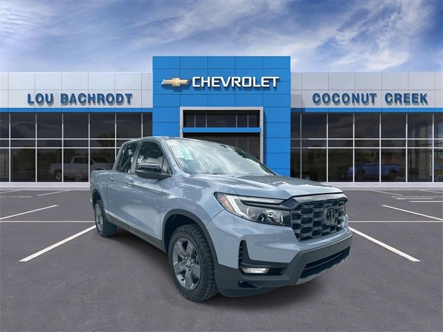 Used 2024 Honda Ridgeline TrailSport image 2