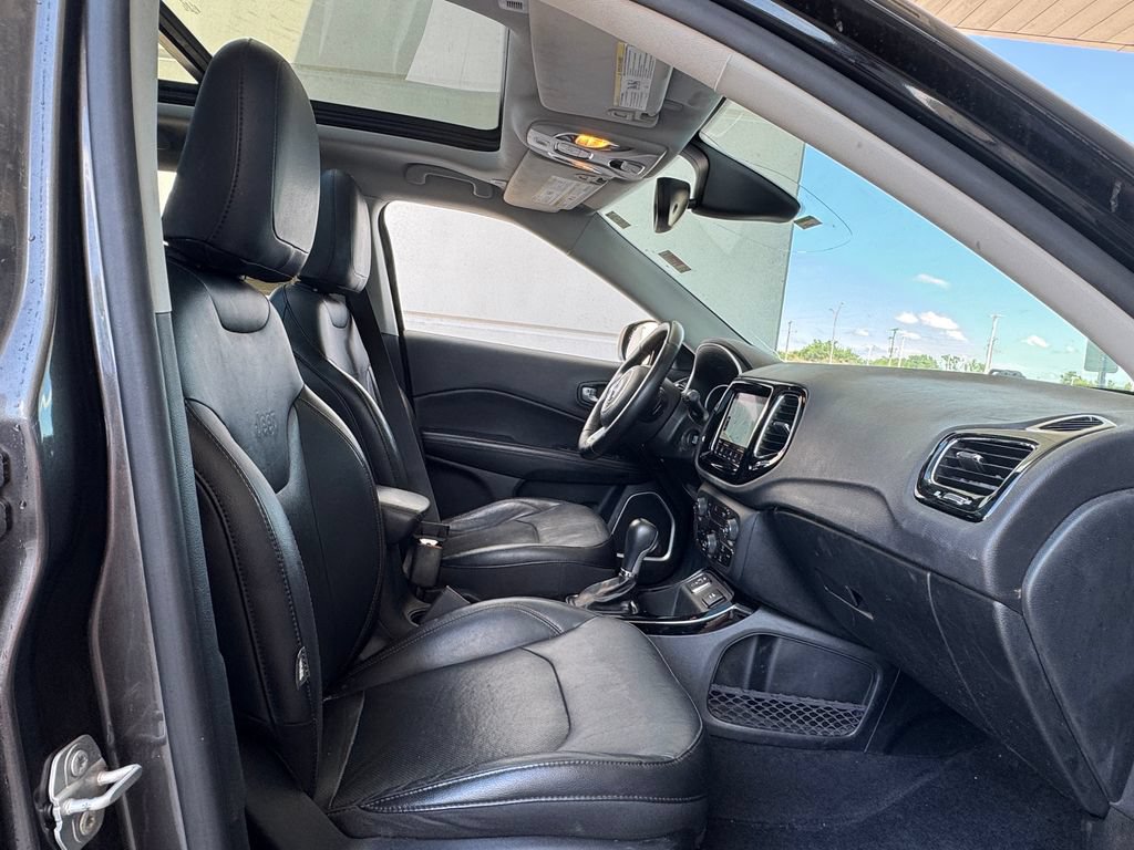 Used 2018 Jeep Compass Limited w/ Navigation Group FWD image 26