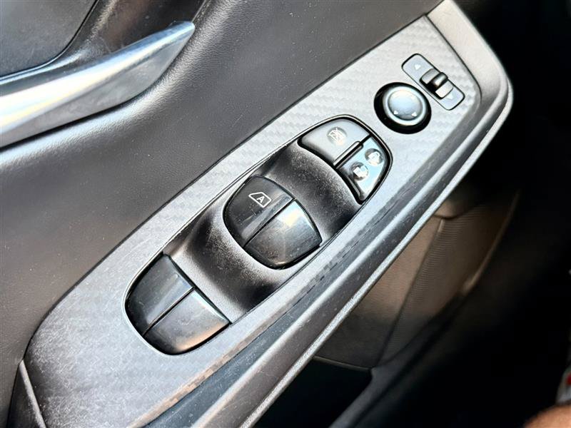 Used 2020 Nissan Sentra SV FWD image 19