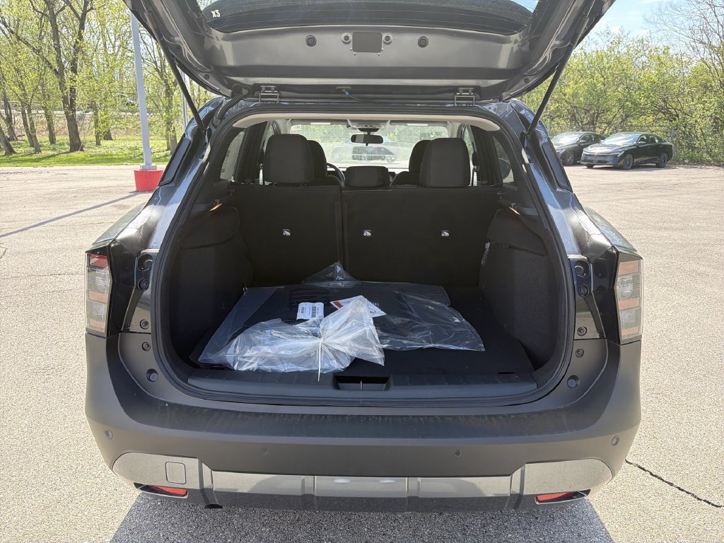 Certified 2026 Nissan Kicks SV w/ SV Premium Package AWD/4WD image 17