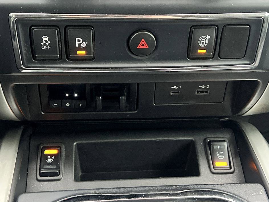 Certified 2021 Nissan Titan SV w/ SV Convenience Package image 17