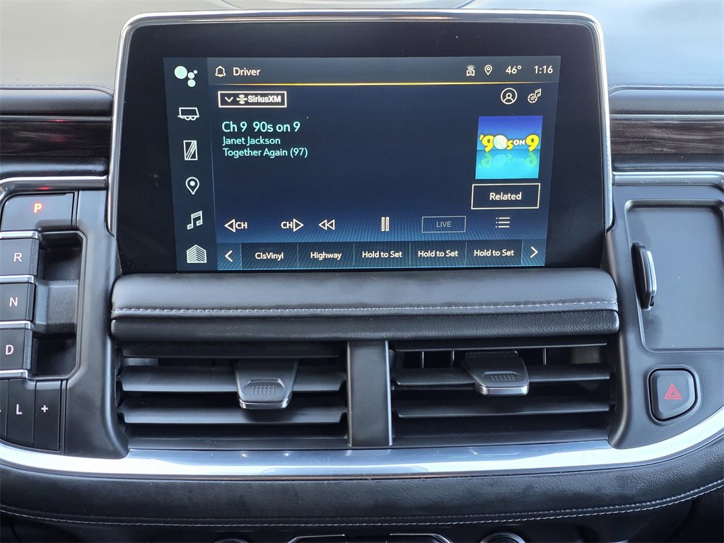 Used 2024 Chevrolet Suburban LT image 13