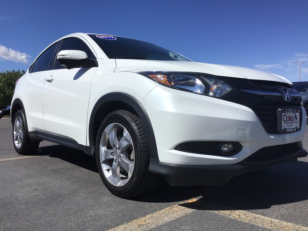 Used 2017 Honda HR-V EX image 1
