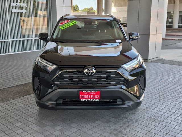 Used 2025 Toyota RAV4 XLE FWD image 2