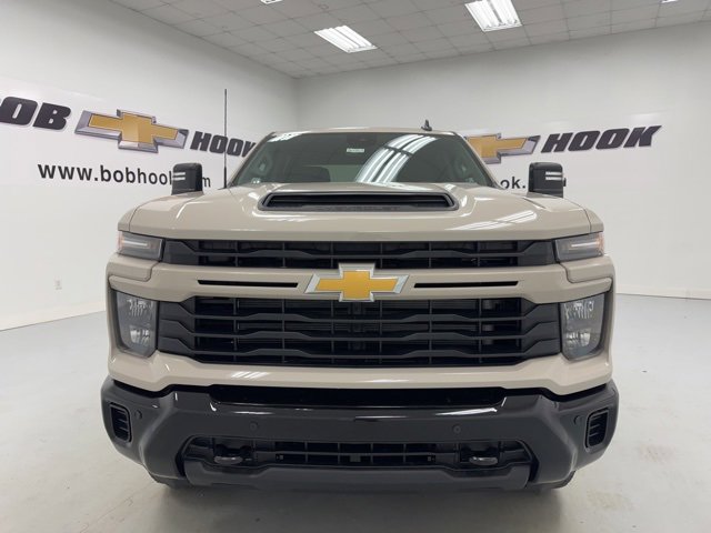 New 2026 Chevrolet Silverado 2500 Custom w/ Custom Value Package image 2