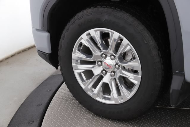 Used 2025 GMC Sierra 1500 Denali AWD/4WD image 13