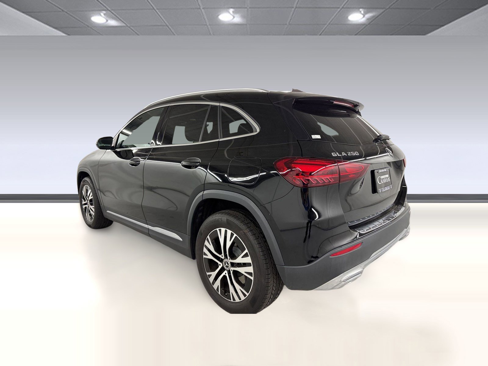 Certified 2025 Mercedes-Benz GLA 250 image 3