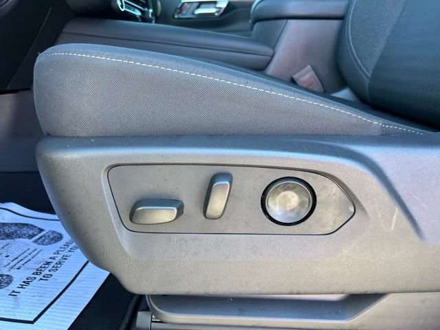 Used 2026 Chevrolet Tahoe LS w/ LS Custom Edition AWD/4WD image 16