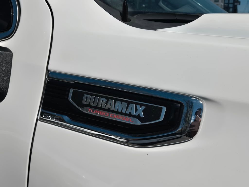 Used 2023 GMC Sierra 1500 SLT w/ SLT Premium Plus Package AWD/4WD image 12