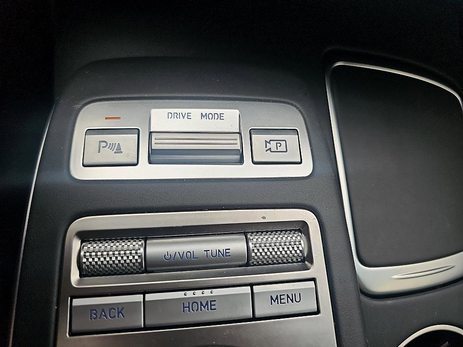 Used 2025 Genesis GV70 3.5T Sport w/ Sport Advanced Package image 21