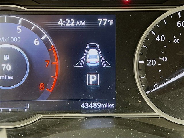 Used 2020 Nissan Versa SV image 15