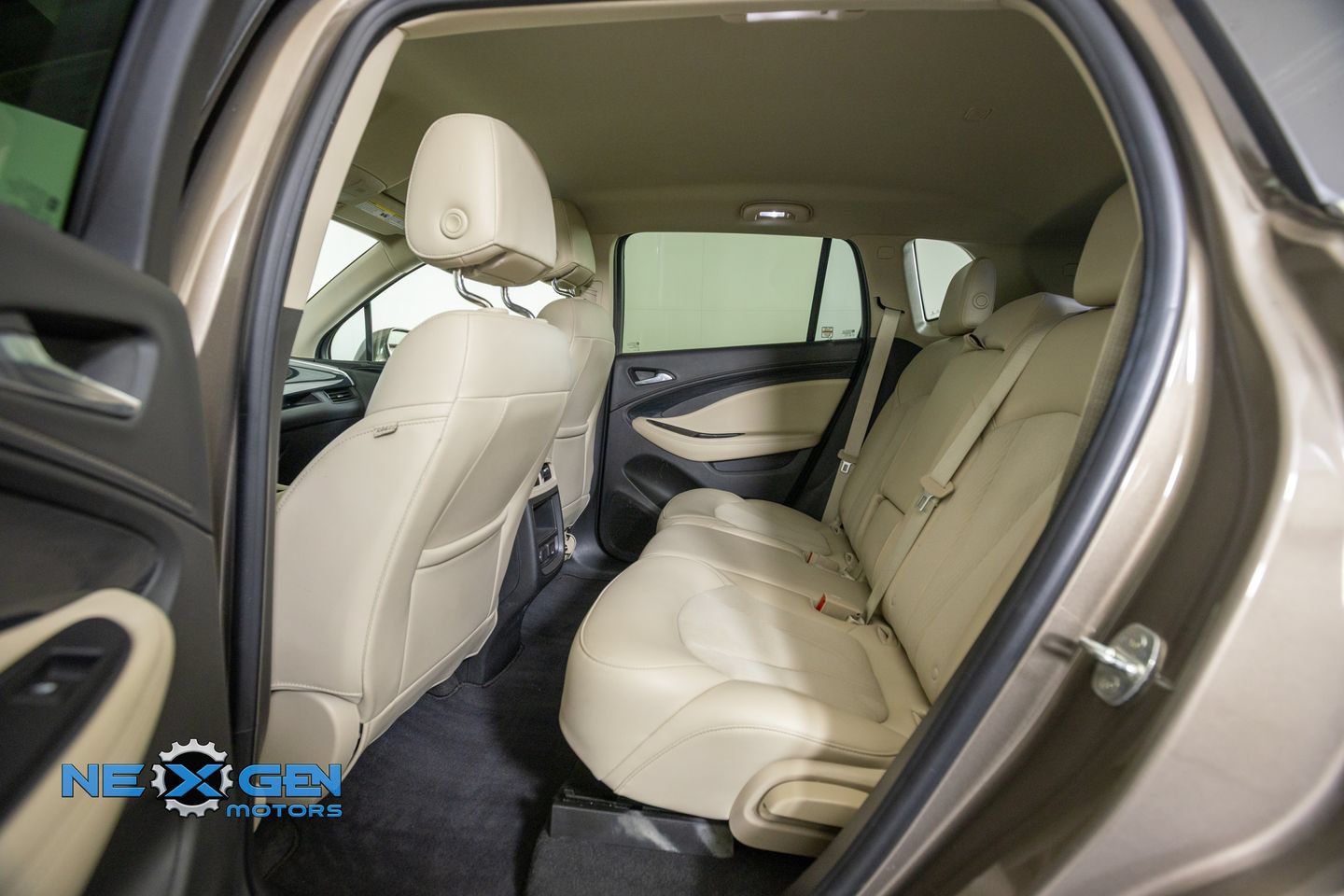 Used 2018 Buick Envision Preferred FWD image 26