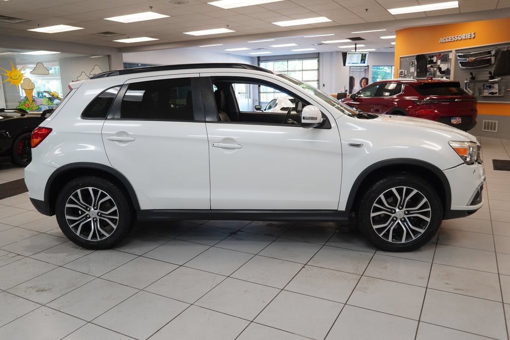 Used 2019 Mitsubishi Outlander Sport GT AWD/4WD image 12