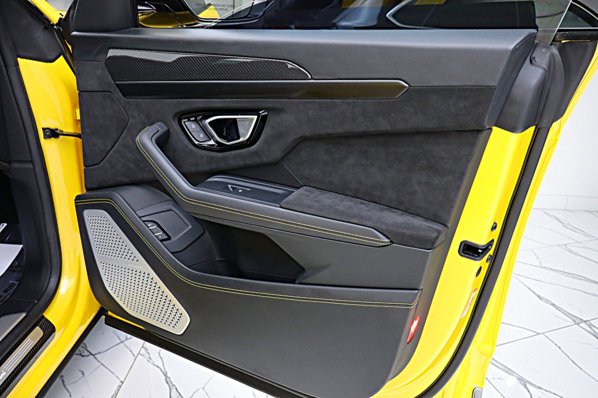 Used 2022 Lamborghini Urus image 49