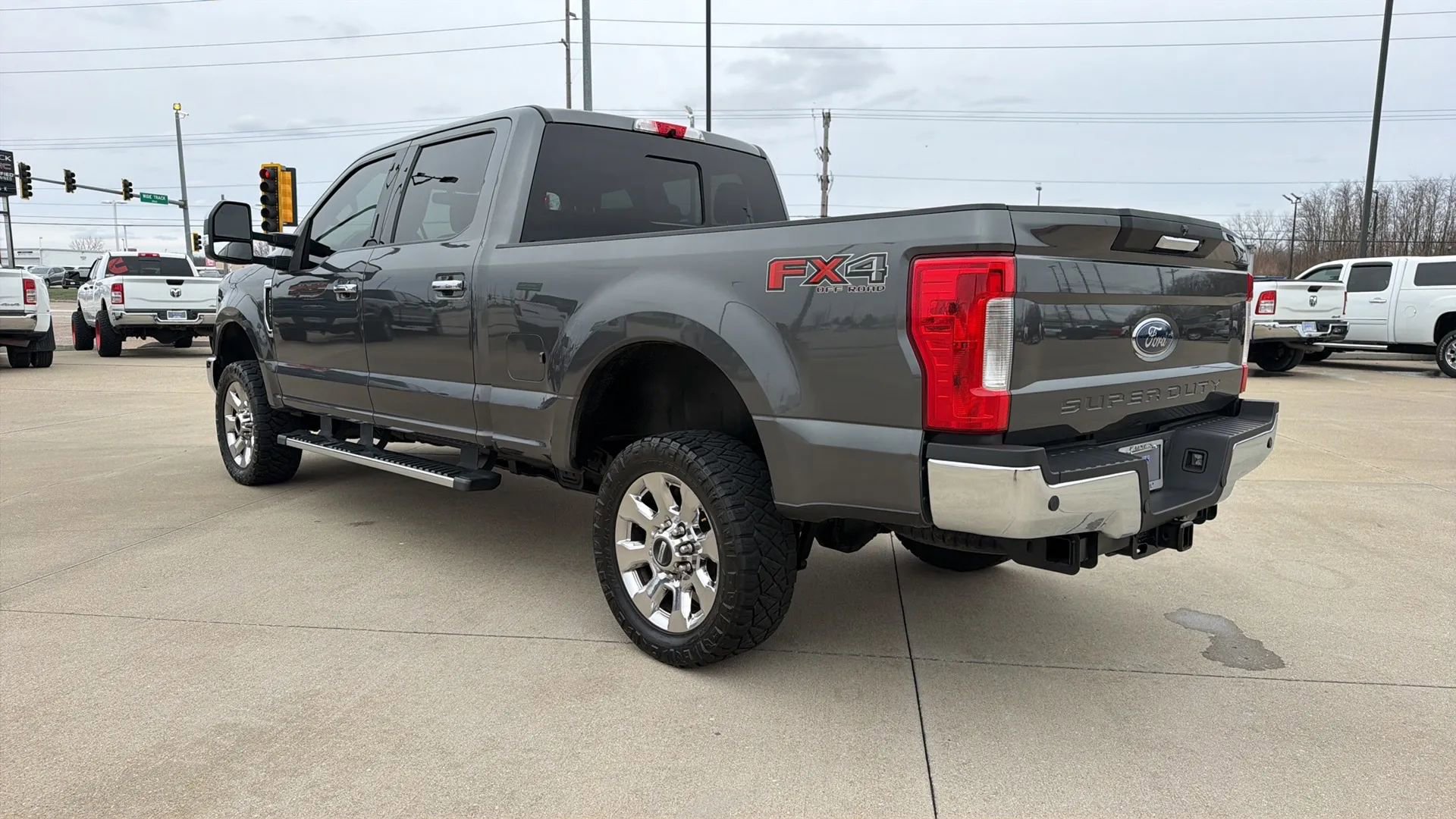 Used 2019 Ford F250 Lariat w/ Chrome Package image 15