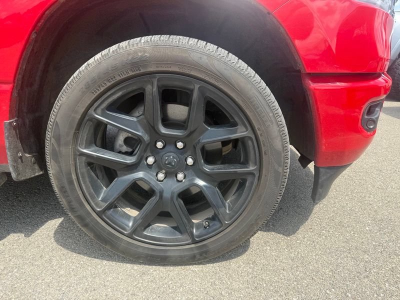 Used 2023 RAM 1500 Laramie AWD/4WD image 13