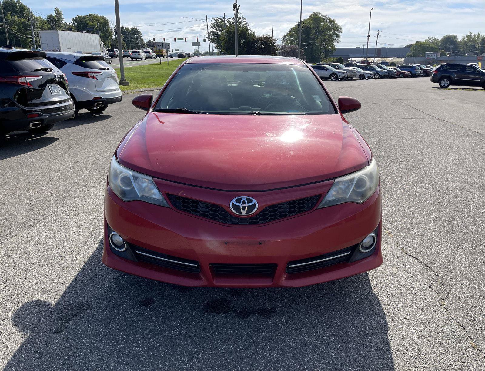 Used 2012 Toyota Camry SE FWD image 15