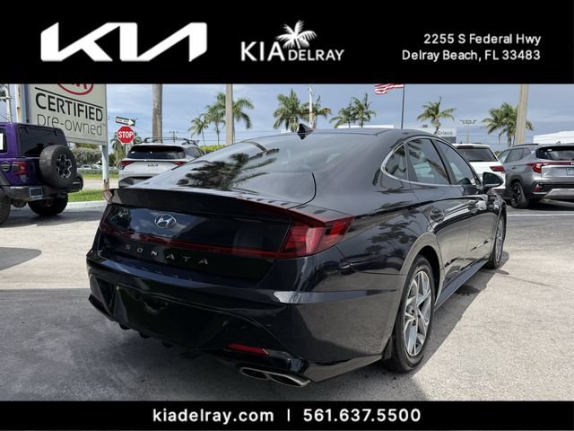 Used 2023 Hyundai Sonata SEL w/ Preferred Accessory Package FWD image 3