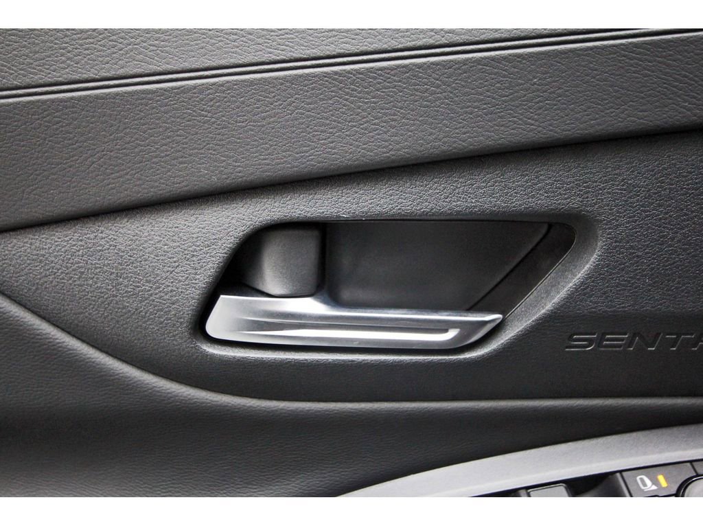 New 2026 Nissan Sentra SV w/ Floor Mat Package FWD image 19