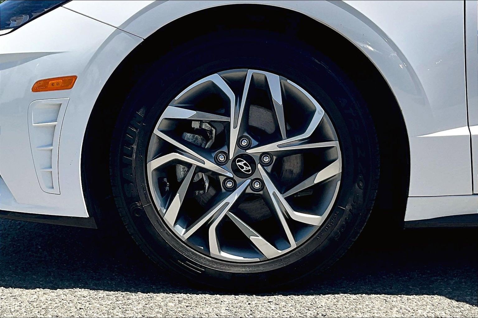 Used 2023 Hyundai Sonata SEL FWD image 8