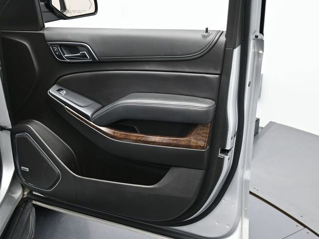 Used 2020 Chevrolet Tahoe LT image 31