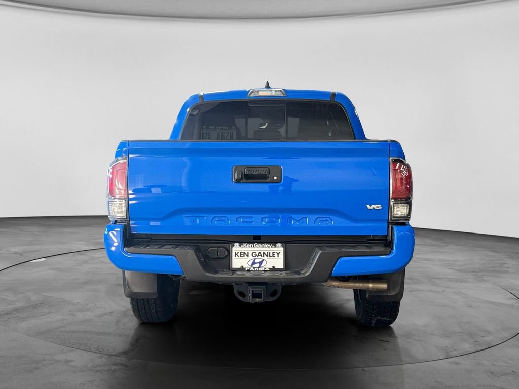 Used 2021 Toyota Tacoma TRD Sport image 4