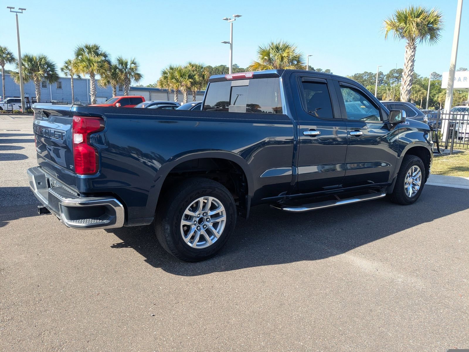 Used 2019 Chevrolet Silverado 1500 LT w/ All-Star Edition image 4