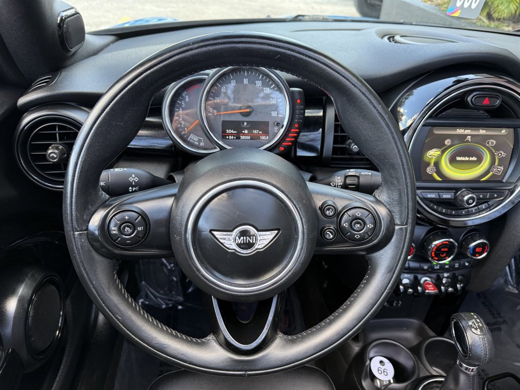 Used 2016 MINI Cooper S image 25