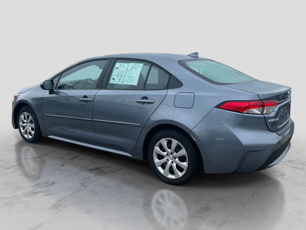 Used 2022 Toyota Corolla LE image 7