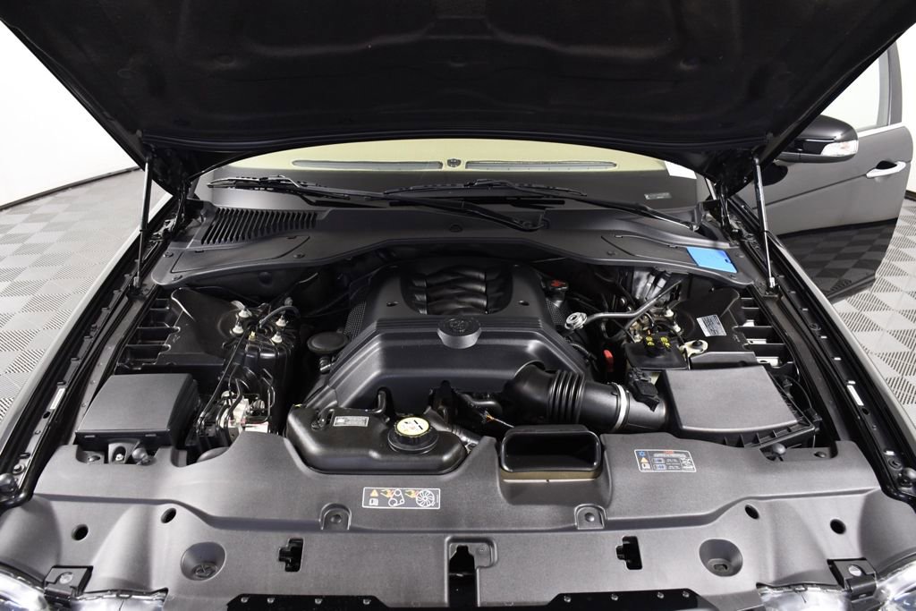 Used 2009 Jaguar XJ8 image 36