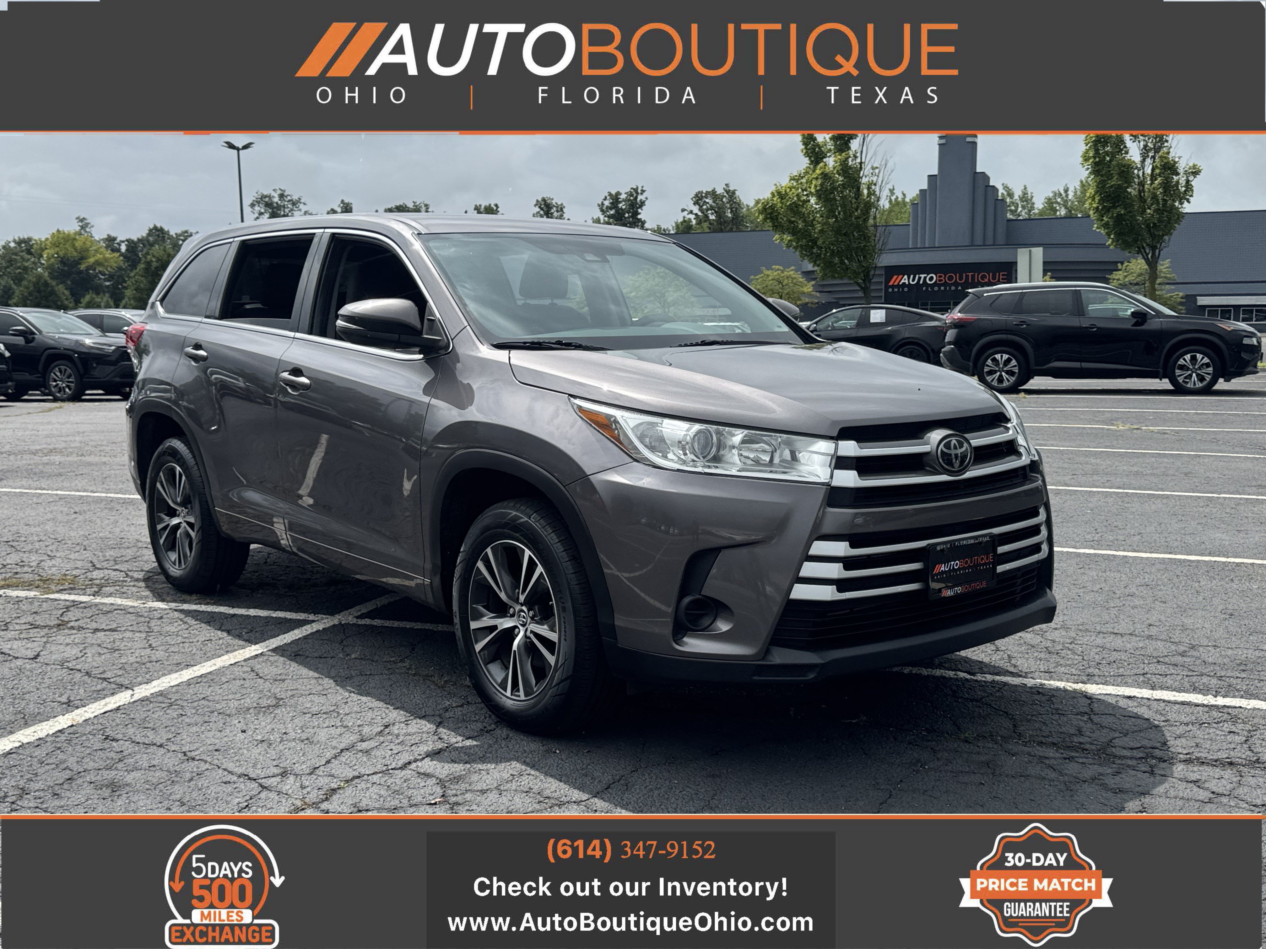 Used 2018 Toyota Highlander LE FWD image 1