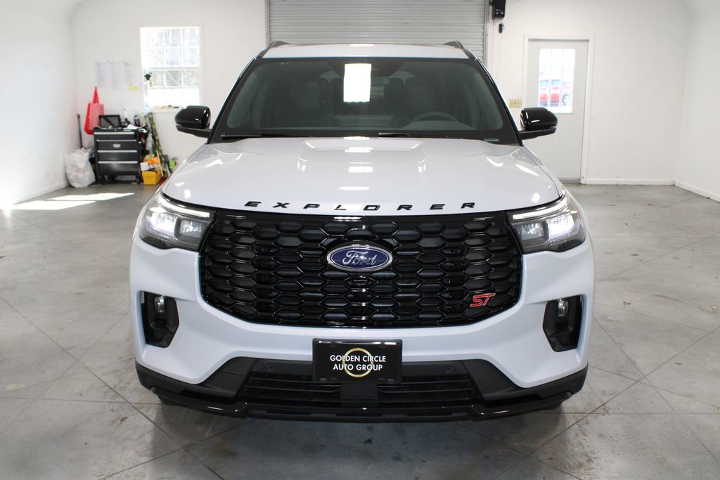 New 2026 Ford Explorer ST AWD/4WD image 2