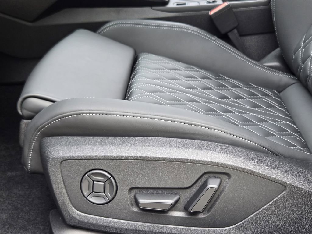 Certified 2025 Audi S3 Premium Plus AWD/4WD image 31