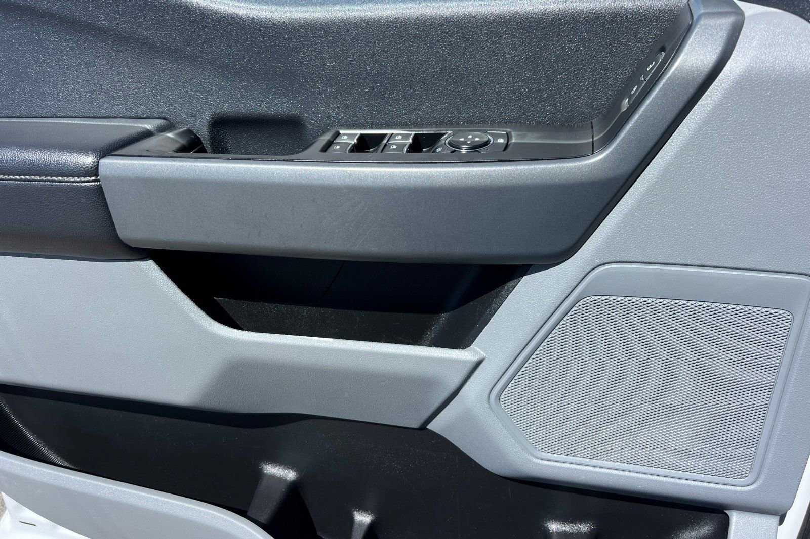 Certified 2024 Ford F350 XLT image 12