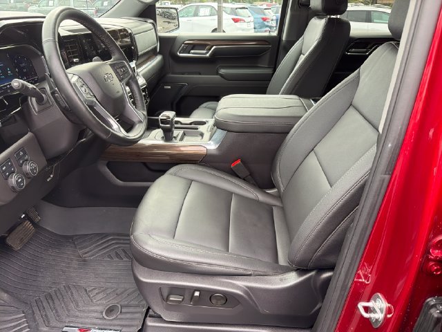 Certified 2024 Chevrolet Silverado 1500 LT Trail Boss w/ Convenience Package II AWD/4WD image 9