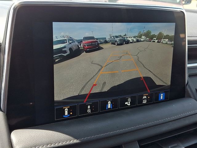 Used 2022 Chevrolet Tahoe Z71 w/ Z71 Off-Road Package image 16