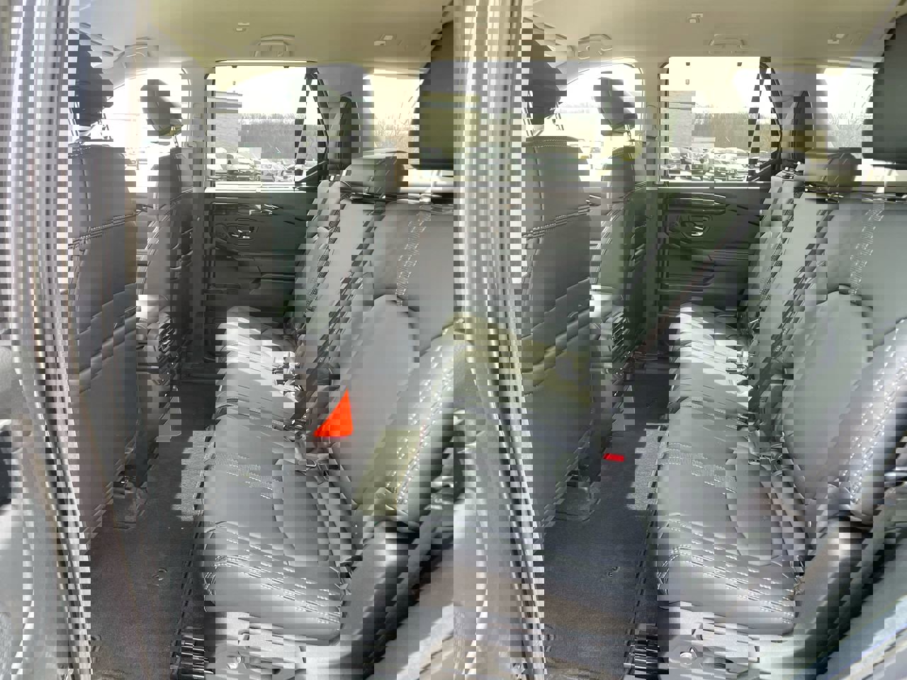 Used 2025 Honda Pilot EX-L image 23