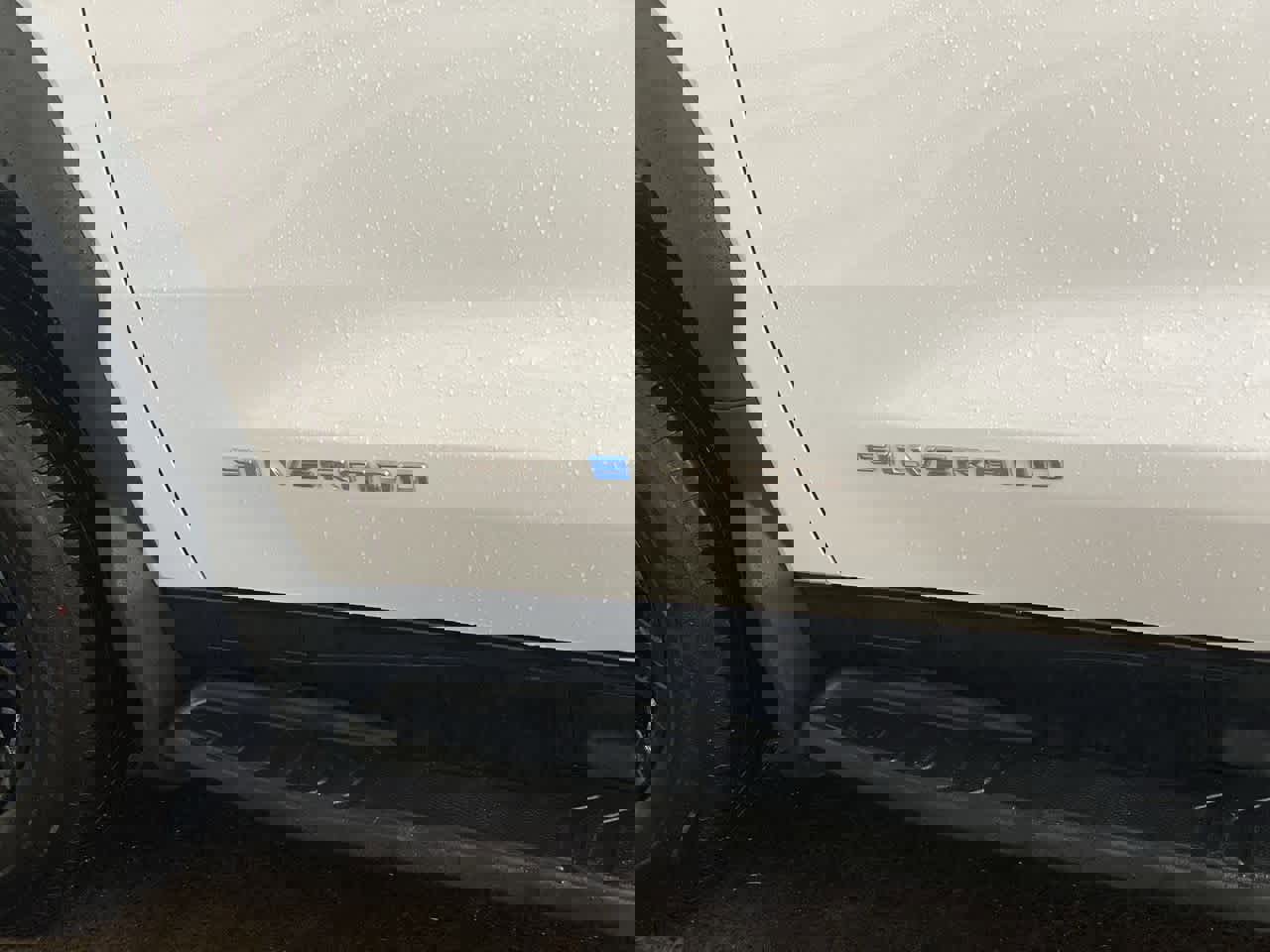 Used 2024 Chevrolet Silverado EV W/T image 10