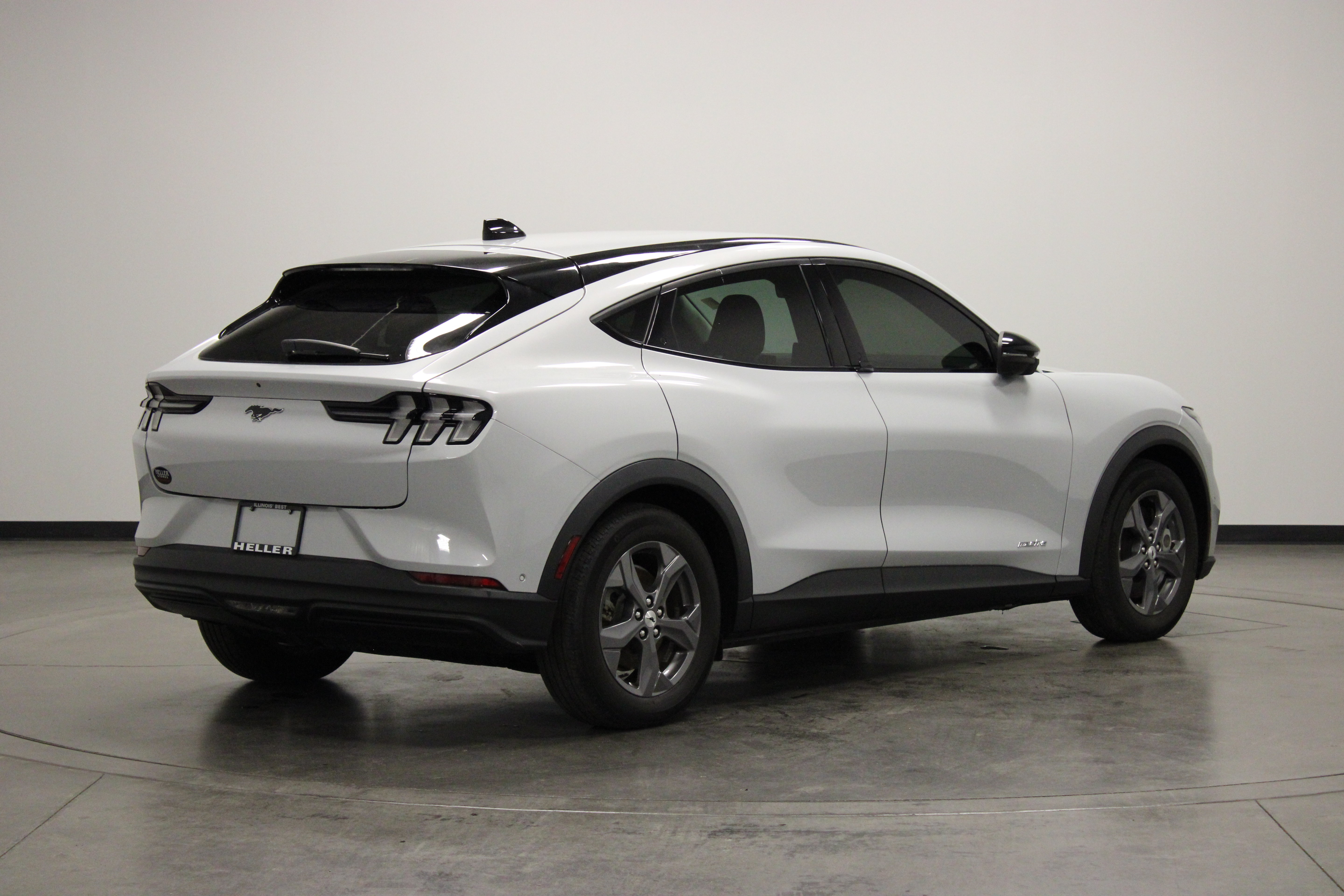 Used 2023 Ford Mustang Mach-E Select w/ Comfort Package Lite RWD image 8